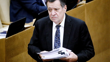 Депутат Думы Андрей Макаров