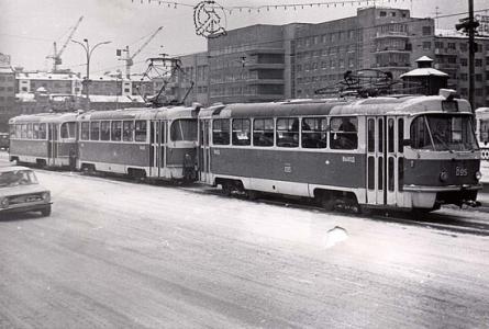 Ну почему три, почему???