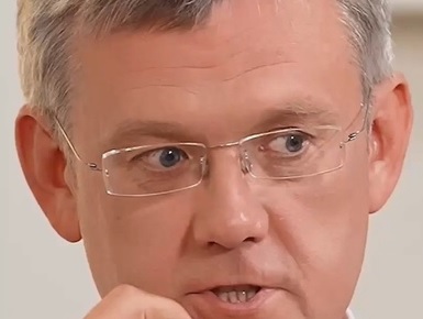 Журналист Сергей Мардан: "Быть коммунистом в России – это тяжёлое психическое заболевание" (Владимир Маслов)