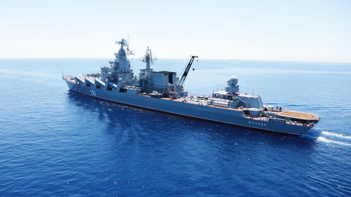 Гвардейский крейсер Москва в Средиземном море после планового ремонта. Фото МО РФ