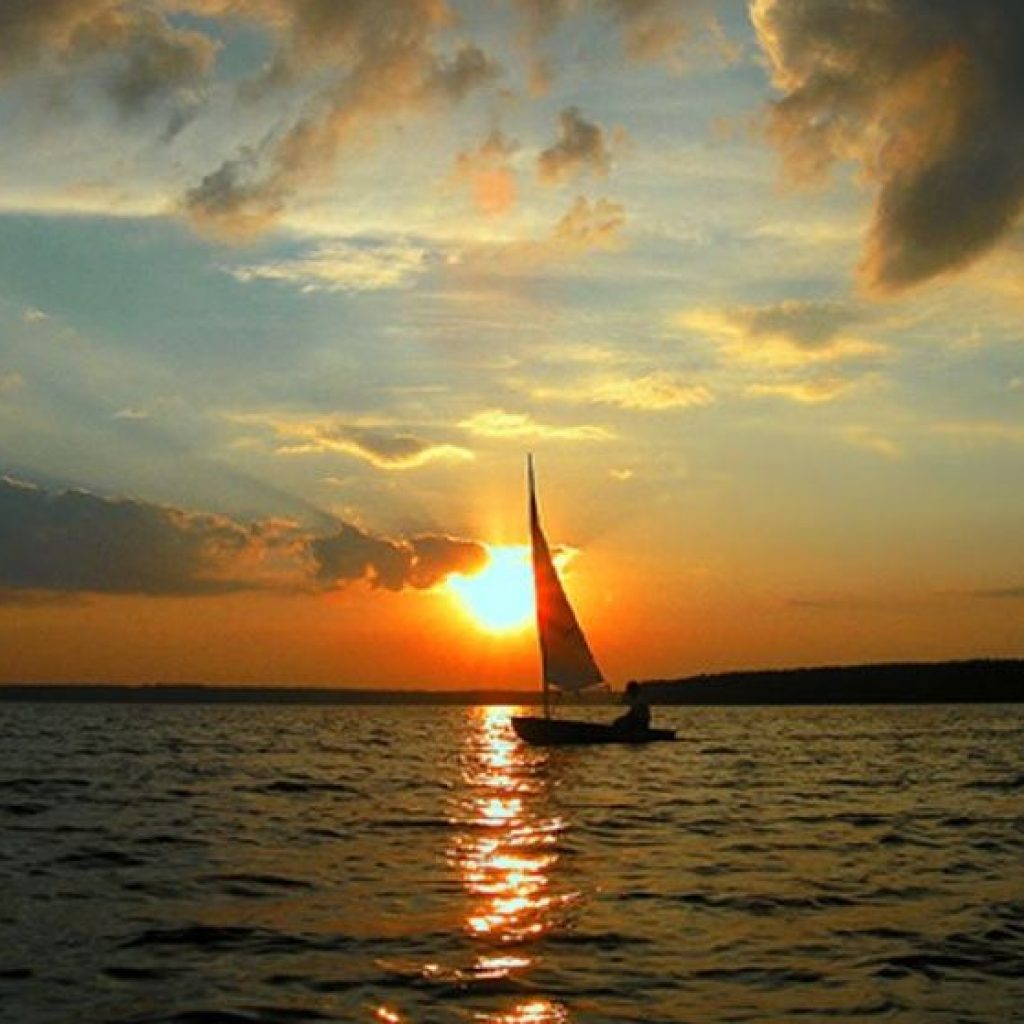 brekotin • Что ищет он в стране далекой? Эмигранты