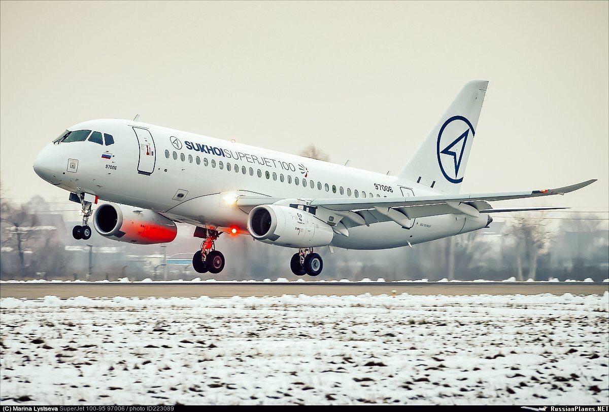 Sukhoi Ssj 100 Фото