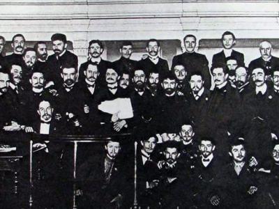 Питерский Совет в 1905